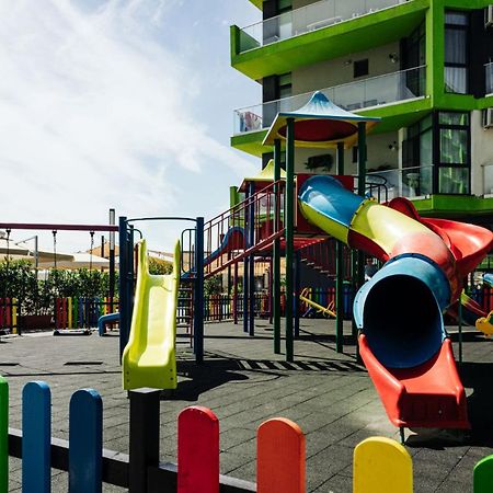 Iako Premium Apartament นาโวดาริ ภายนอก รูปภาพ