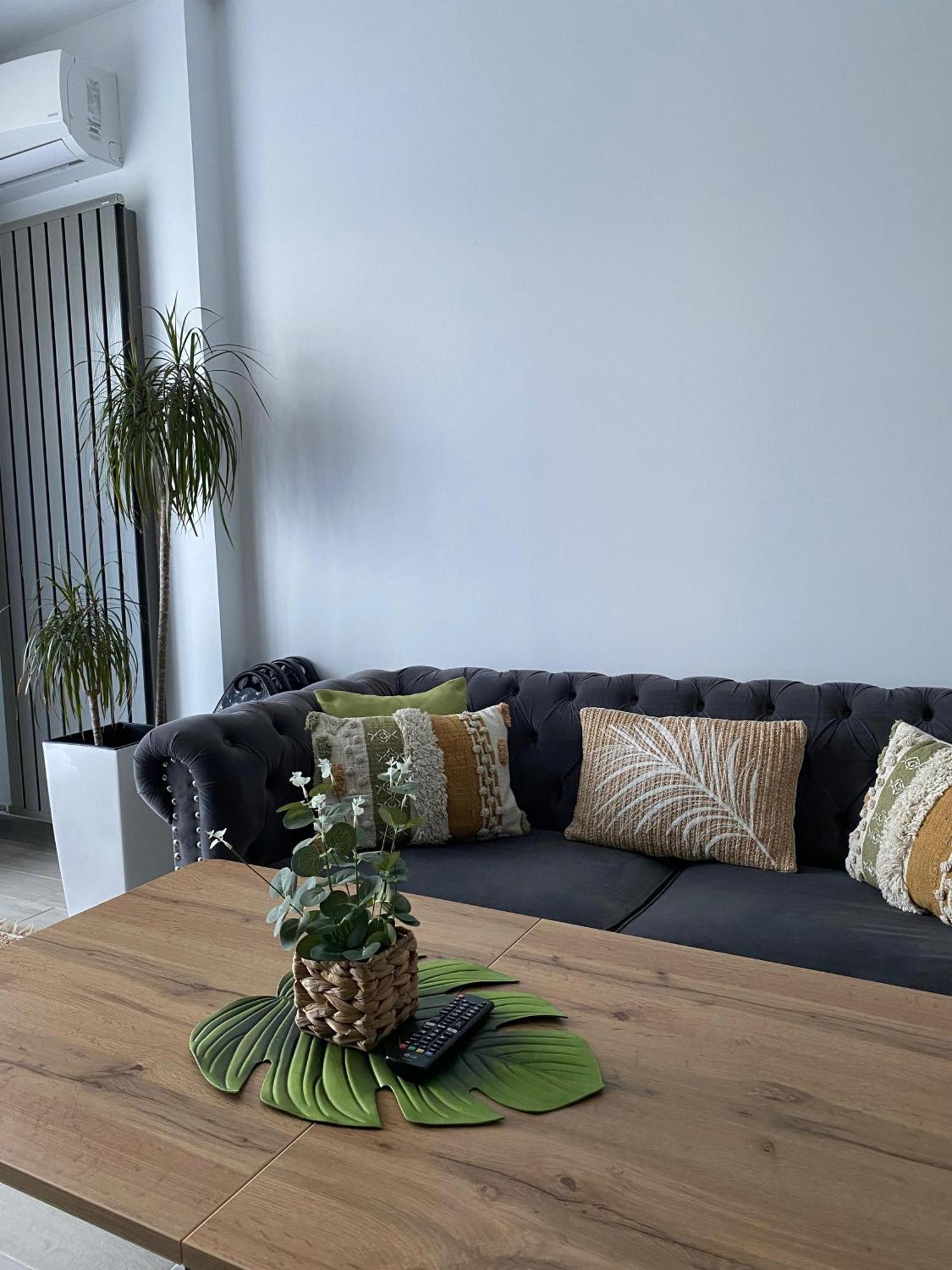 Iako Premium Apartament นาโวดาริ ภายนอก รูปภาพ