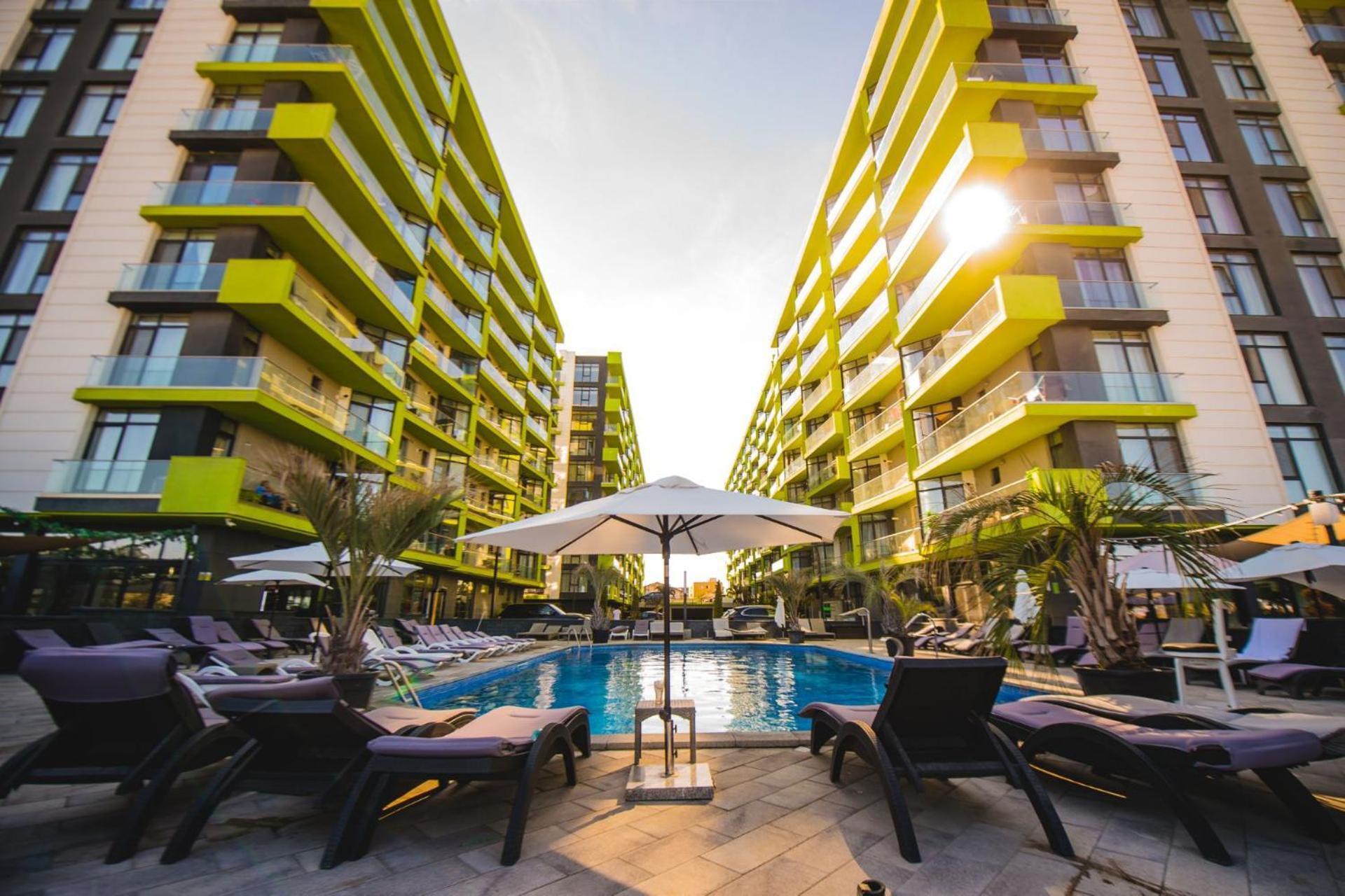 Iako Premium Apartament นาโวดาริ ภายนอก รูปภาพ