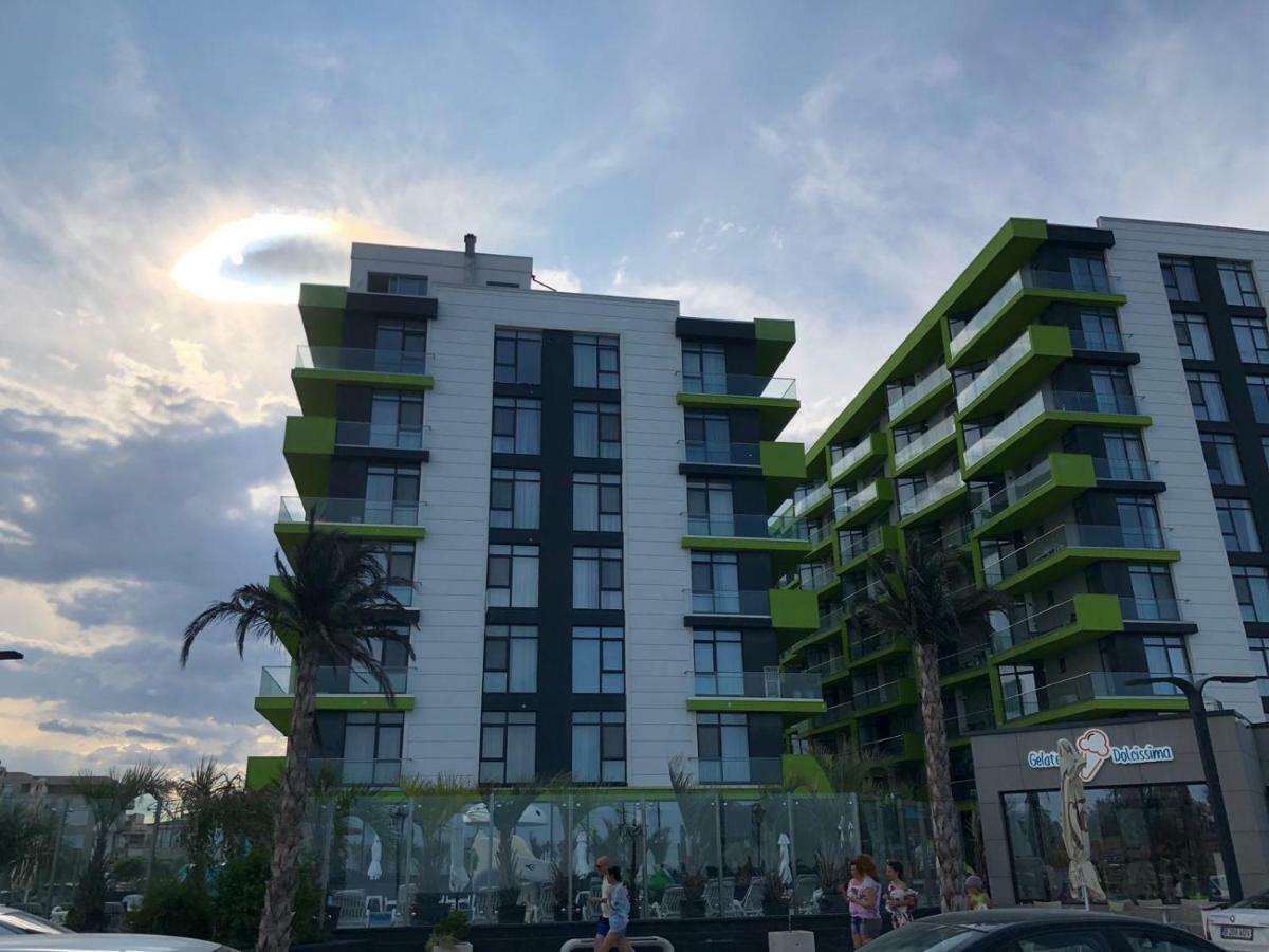 Iako Premium Apartament นาโวดาริ ภายนอก รูปภาพ